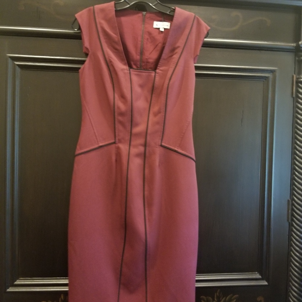 Ava and Aiden sheath dress